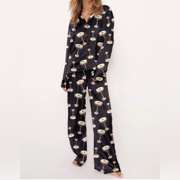 NWT Sheshow Espresso Martini Satin Pajama Set Size Small - Picture 1 of 9